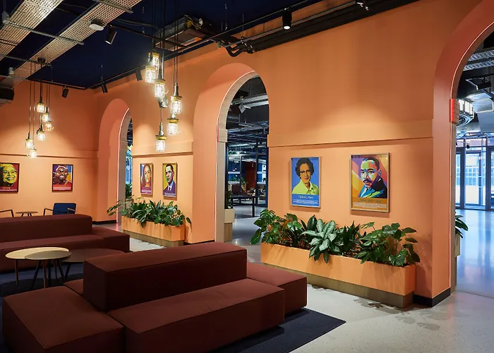 Social HubHotel Toulouse